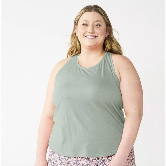 Plus Size 4X Tek Gear® Essential Racerback Tank Top NWT - Picture 1 of 1